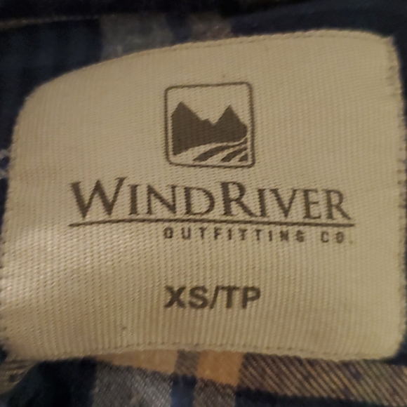 Wind River Plaid Button Up - Picture 4 of 4